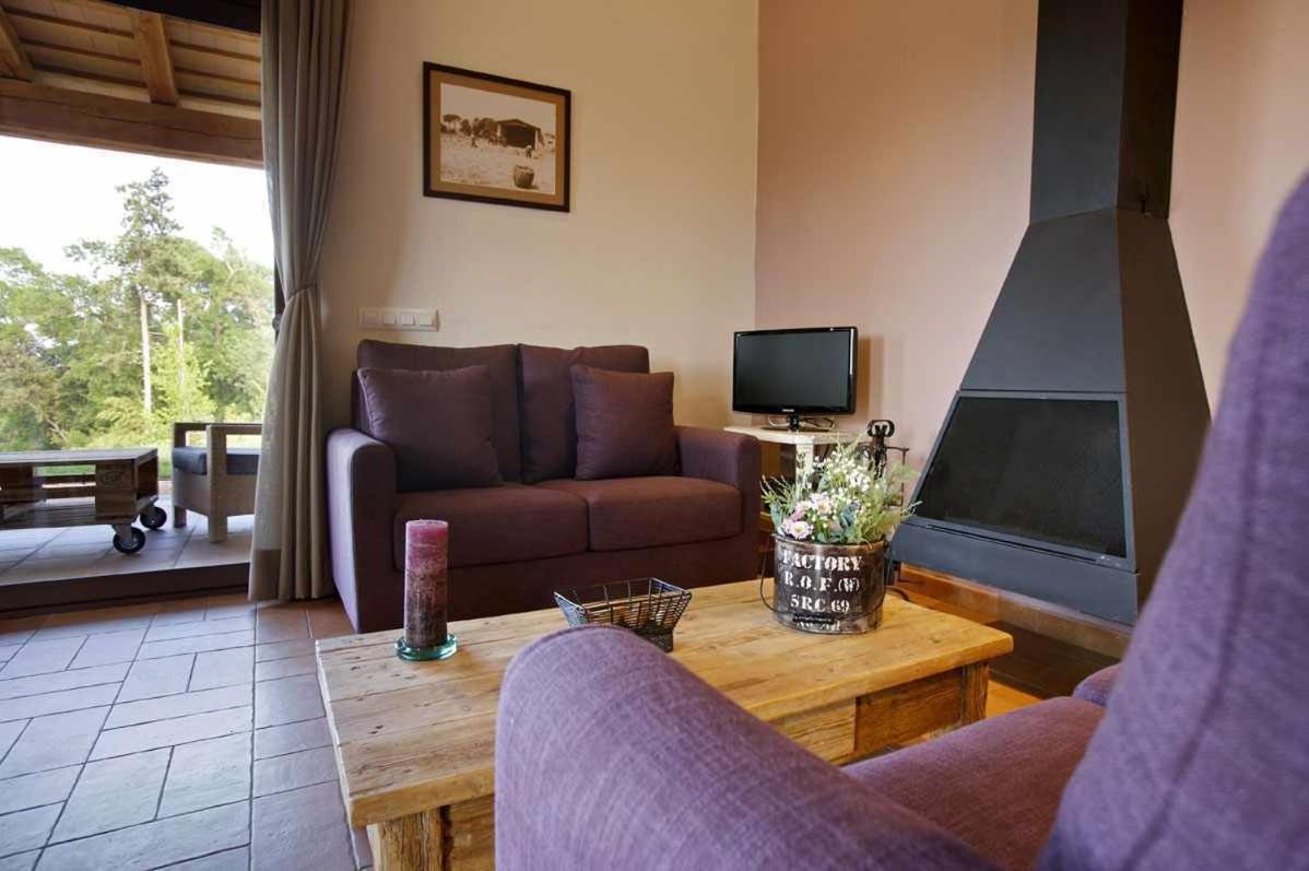 Complejo rural Capacidad para 22 personas Gerona Habitación foto